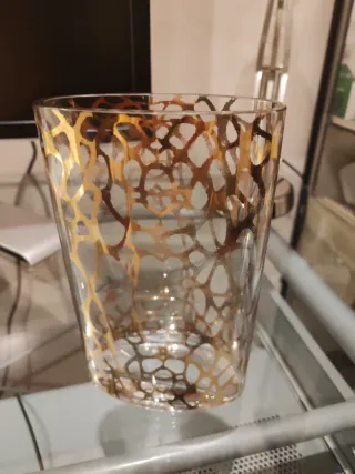 Jarrón cristal antiguo con oro