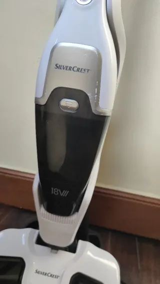 Aspiradora 2 en 1 sin cable + base carga