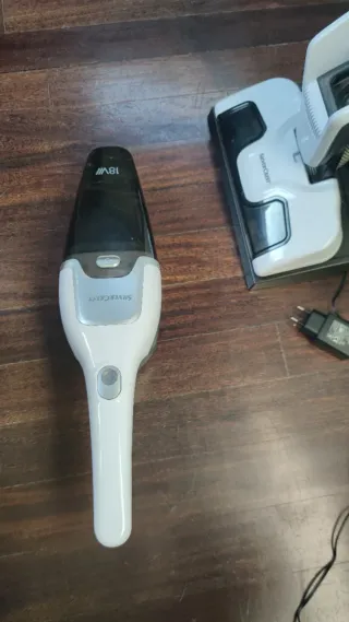 Aspiradora 2 en 1 sin cable + base carga