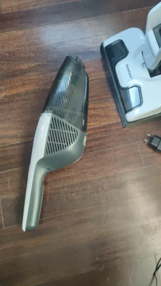 Aspiradora 2 en 1 sin cable + base carga