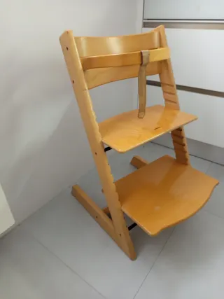 Silla evolutiva Stokke madera
