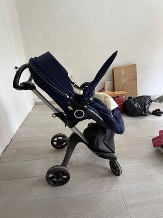 Carro Bebé Stokke con Accesorios