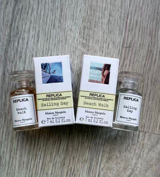 Mini perfumes Maison Margiela Beach Walk y Sailing