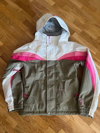 Chaqueta marca “Protest” verde oliva y rosa