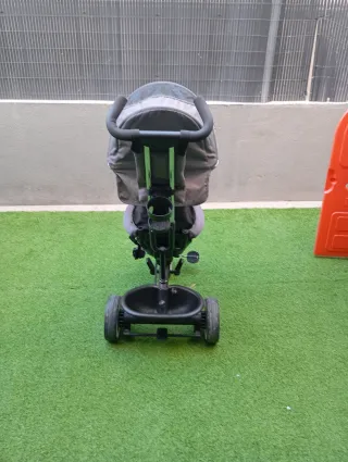 Triciclo de paseo gris