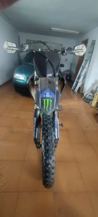Yamaha YZF 250 Cross