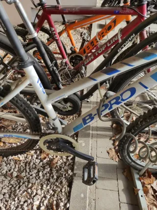 Lote 4 Bicicletas. Con muy poco uso y completas