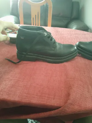 Botines de piel para hombre