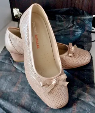 Zapatos Doctor Cutillas Talla 36 Dorados