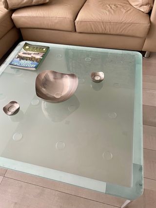 URGE Mesa de centro cristal y metal