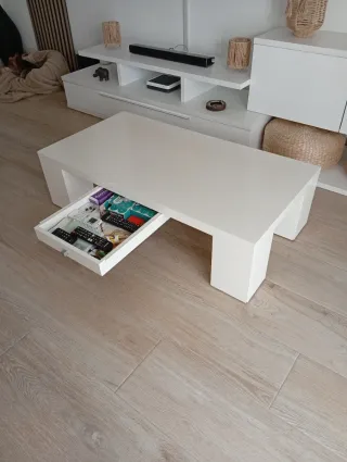 Mesa de centro moderna blanca