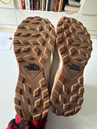 The North Face Cragstone Leather Waterproof