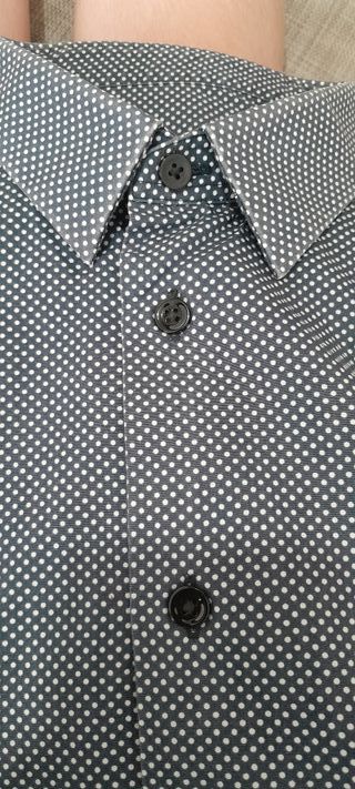 Camisa Hombre Puntos Blanca y Negra