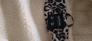 Chaqueta con estampado de leopardo y bloques de co