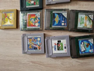 Consola Game Boy Color Morada + Juegos