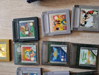 Consola Game Boy Color Morada + Juegos