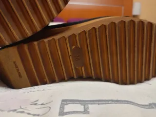 Mocasines ante negros con cuña