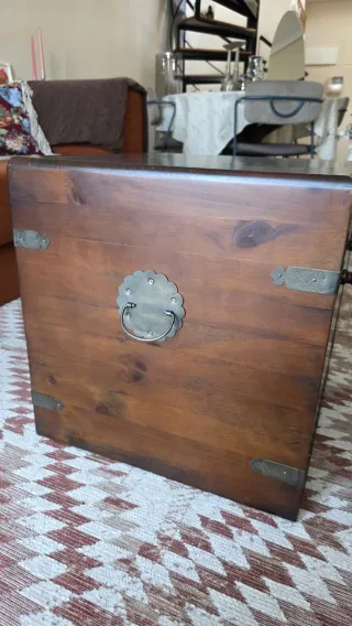 Baúl Mueble Bar Madera y Metal