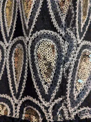 Vestido fiesta lentejuelas negro y dorado
