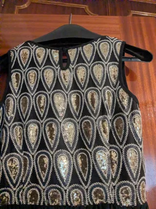 Vestido fiesta lentejuelas negro y dorado