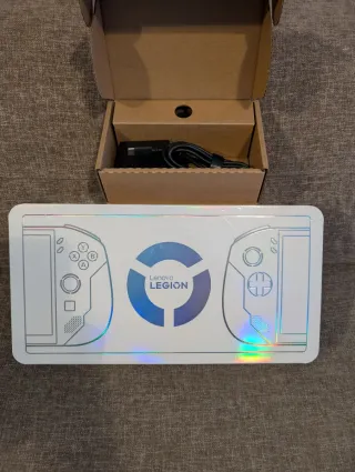 Lenovo Legion Go 32GB RAM / 1TB SSD