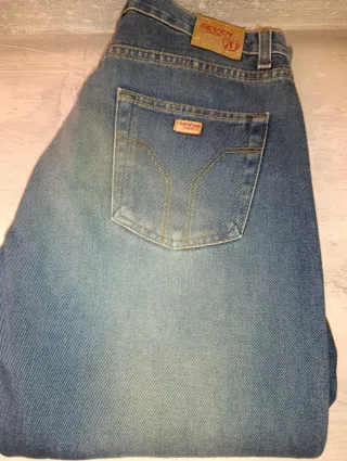 Jeans Y2K Seven SIX a campana gamba larga tg 46