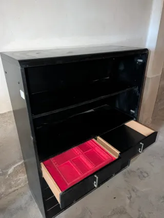 Armario vintage madera negro