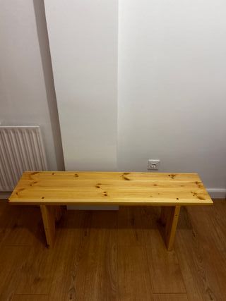 Banco de madera rústico