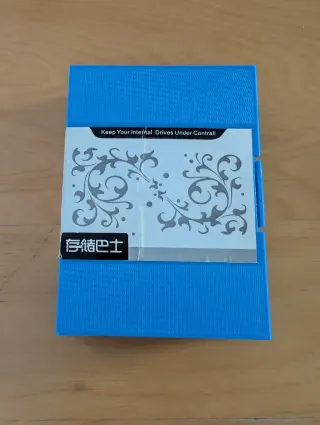 Disco Duro Seagate Barracuda 2TB + Estuche