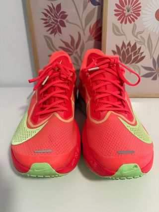 Nike Zoom Fly 6 Rojas y Verdes