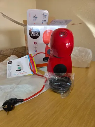 Cafetera De'Longhi Dolce Gusto Piccolo XS Roja