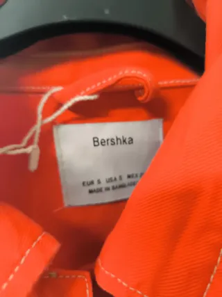 Chaqueta tejana naranja Bershka Talla S