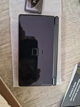 Nintendo DS Lite Negra Completa + Juego