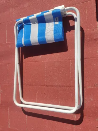SILLA PEQUEÑA PLEGABLE
