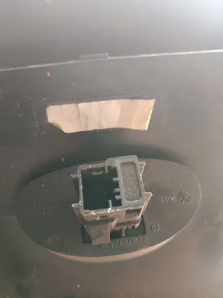 Consola Central 4 Intermitentes Peugeot 206