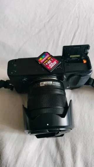 Fujifilm X-E1 + Lente XC 16-50mm