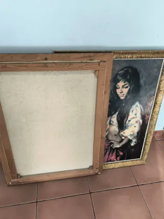 Dos cuadros decorativos