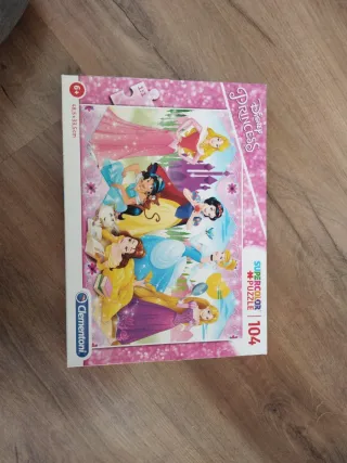 Puzzle Disney Princesas Clementoni 104 piezas
