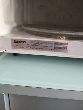 Microondas Sanyo 800W