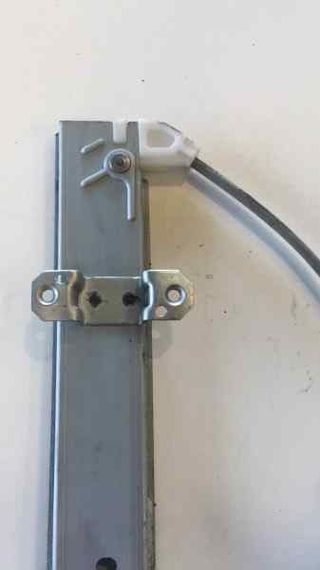 ELEVALUNAS TRASERO IZQUIERDO NISSAN X-TRAIL (T31)