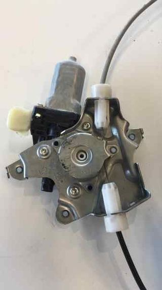 ELEVALUNAS TRASERO IZQUIERDO NISSAN X-TRAIL (T31)