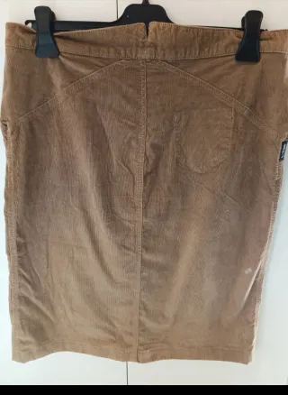 Gonna vintage Armani a costine