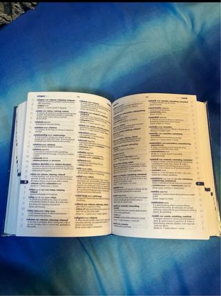 Oxford School Dictionary 2011