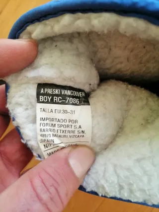 Abiti da neve sky 110 e scarponi Neak Peak 31