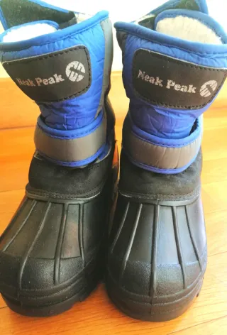 Abiti da neve sky 110 e scarponi Neak Peak 31