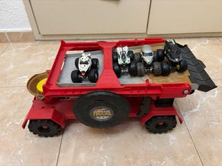 Rampa Monster Trucks HotWheels