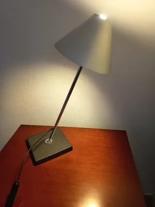 Lámpara GIRA mobles 114 (1978)