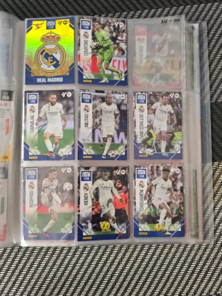 ¡Liquidación! Álbum Megacracks 2024/25 Fútbol