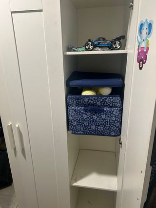 Mueble de madera Ikea