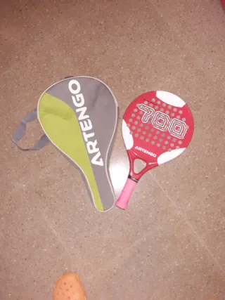 Pala de pádel Artengo 700 con funda